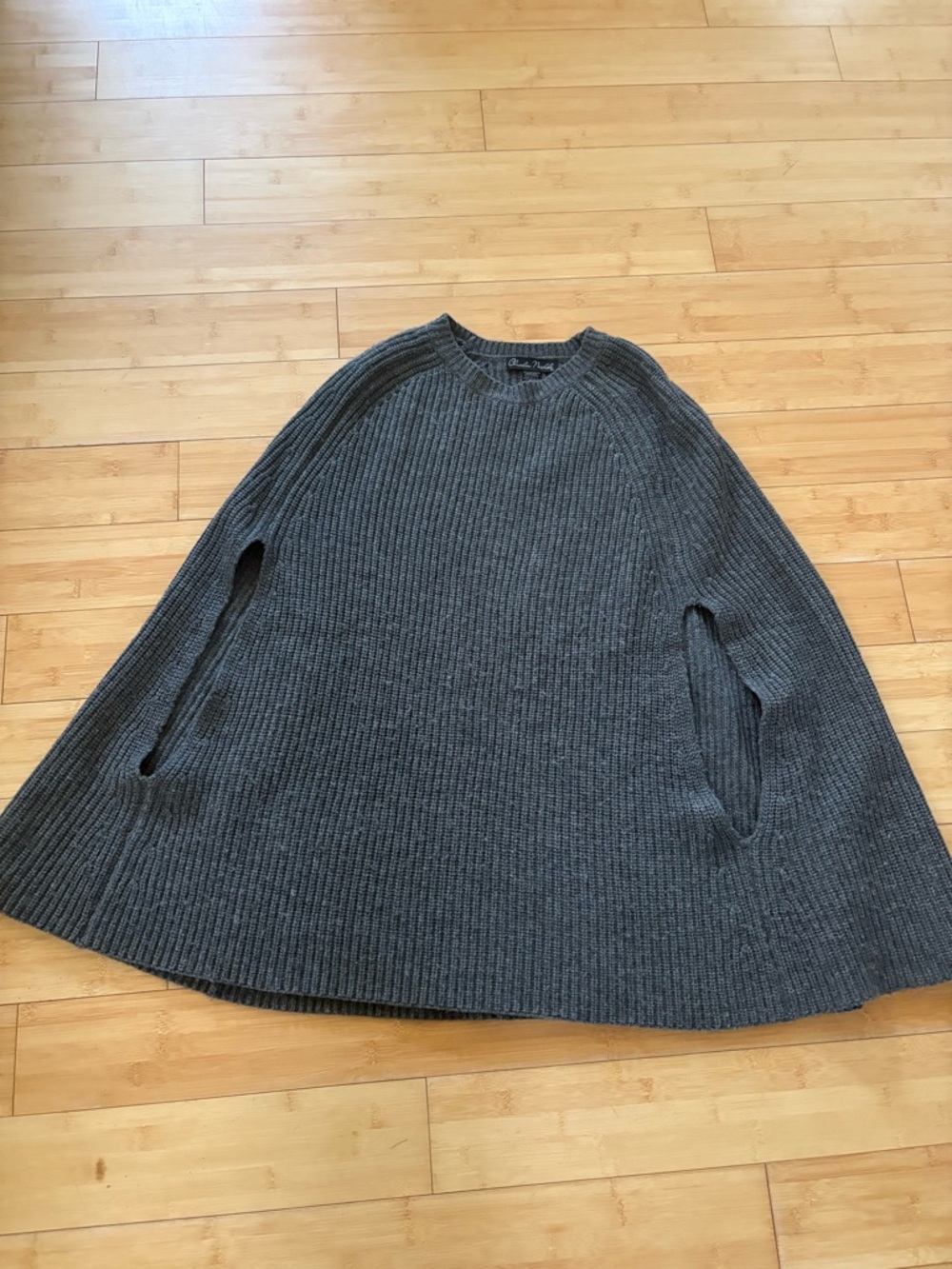 Claudia Nicole Cape Charcoal Gray Ribbed Wool/Casmere Blend OS